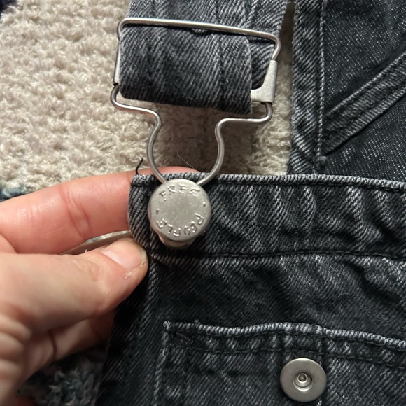 We The Free Black Gray Denim Overalls 27 - Picture 6 of 10